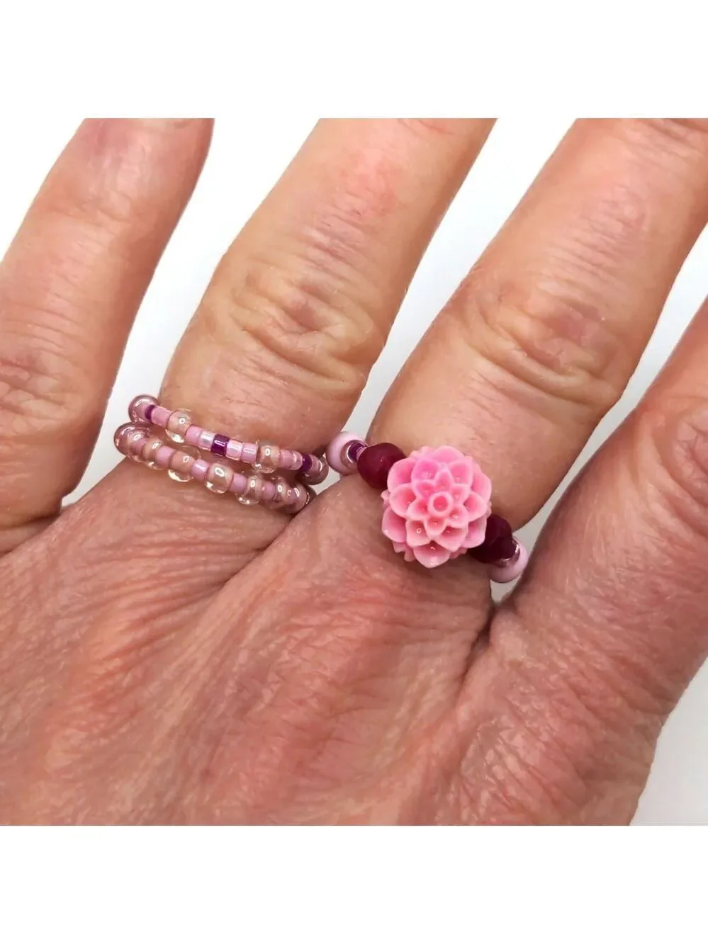 381MIDALANE Genuine Ruby & Bead Stretch Rings